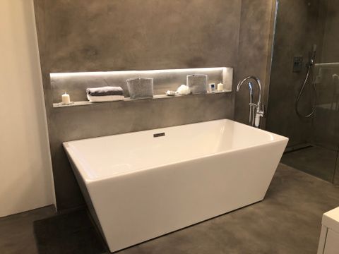 Reference Koupelnových Stěrek 16