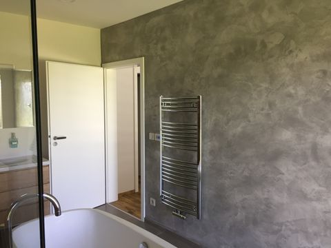 Reference Koupelnových Stěrek 34