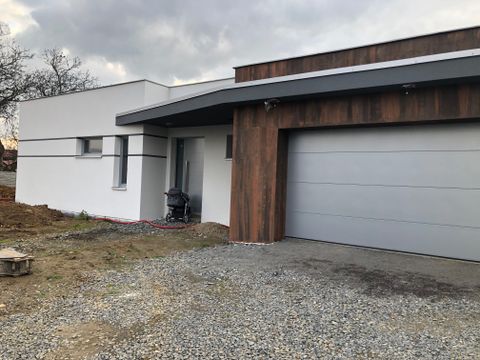 Reference Dekoračních Stěrek 115