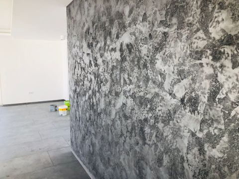 Reference Dekoračních Stěrek 133