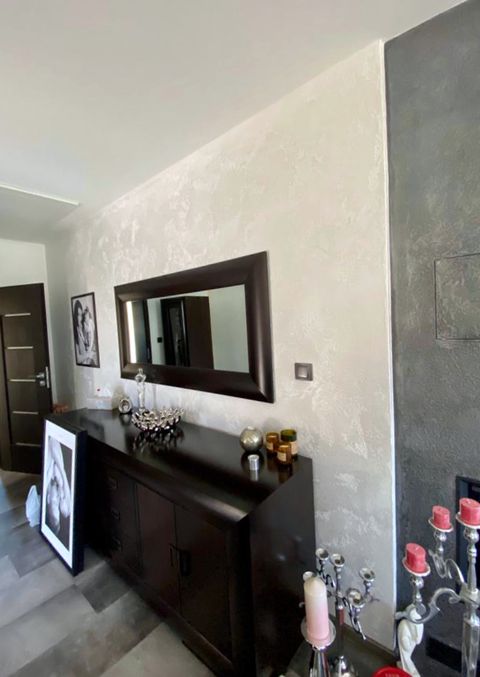 Reference Dekoračních Stěrek 72