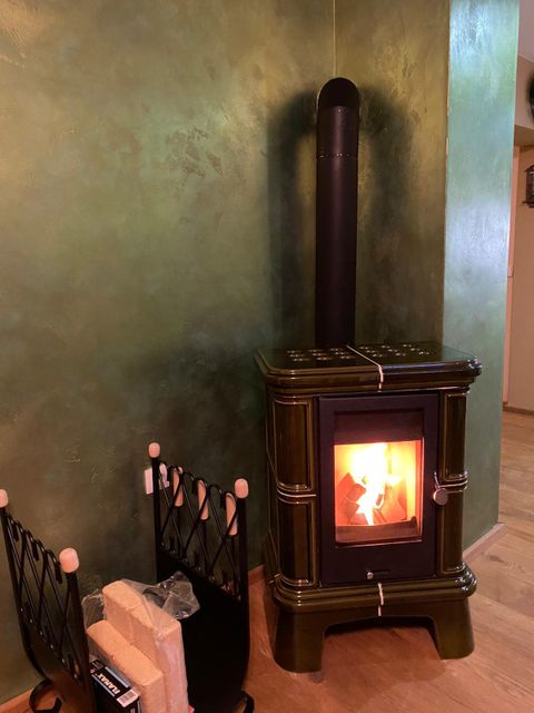 Reference Dekoračních Stěrek 93