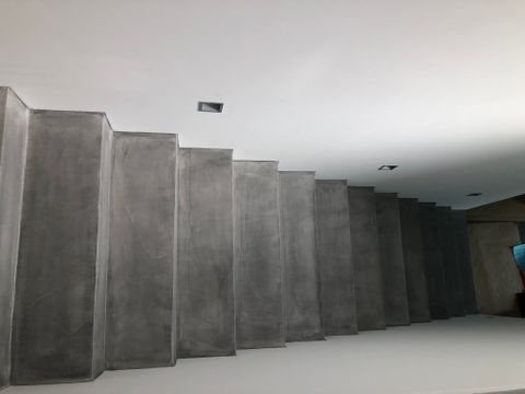 Reference Dekoračních Stěrek 100